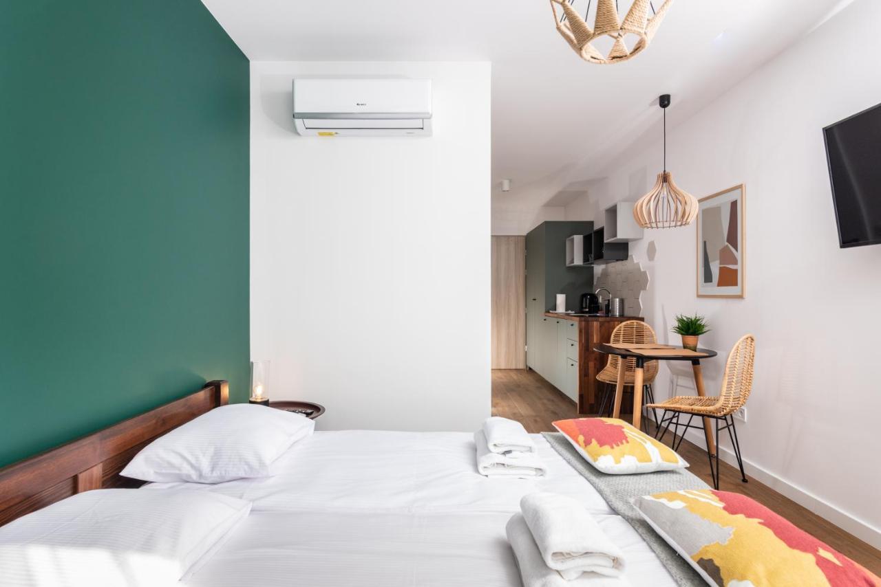 Apartamenty Na Debnikach - By Upstairs كراكوفيا المظهر الخارجي الصورة