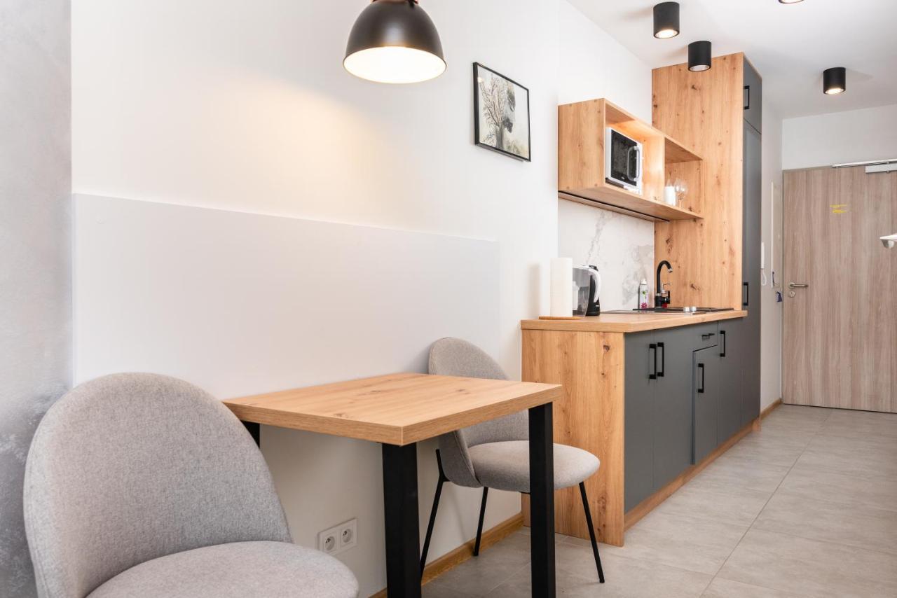 Apartamenty Na Debnikach - By Upstairs كراكوفيا المظهر الخارجي الصورة