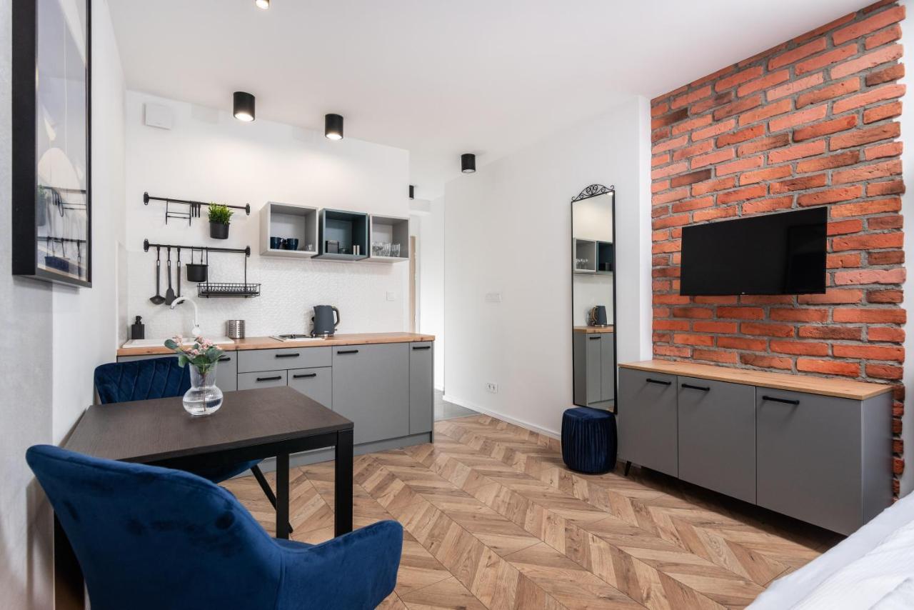 Apartamenty Na Debnikach - By Upstairs كراكوفيا المظهر الخارجي الصورة