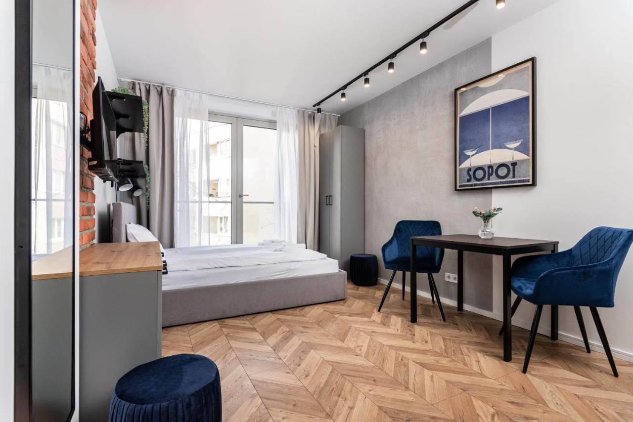 Apartamenty Na Debnikach - By Upstairs كراكوفيا المظهر الخارجي الصورة