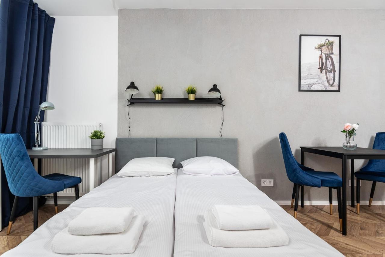 Apartamenty Na Debnikach - By Upstairs كراكوفيا المظهر الخارجي الصورة